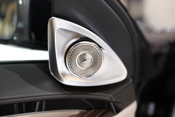 Mercedes-Benz Maybach S-Class ภายใน