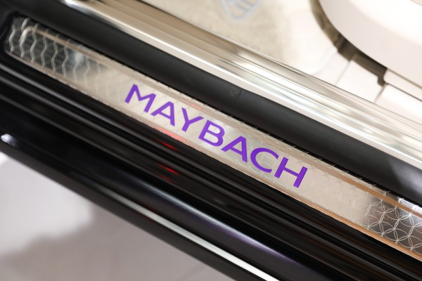 Mercedes-Benz Maybach S-Class ภายใน