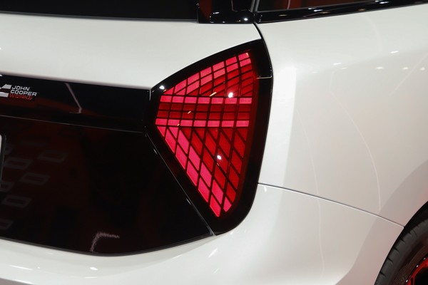 Mini 3-Door Hatch ภายนอก