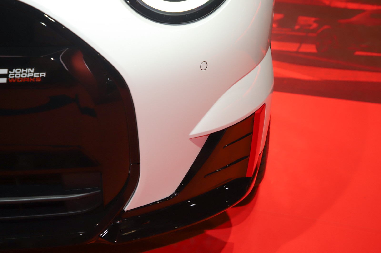 หน้ารถ Mini 3-Door Hatch