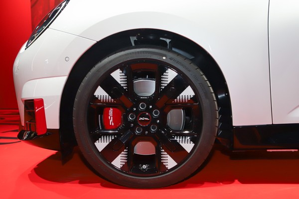 Mini 3-Door Hatch ภายนอก
