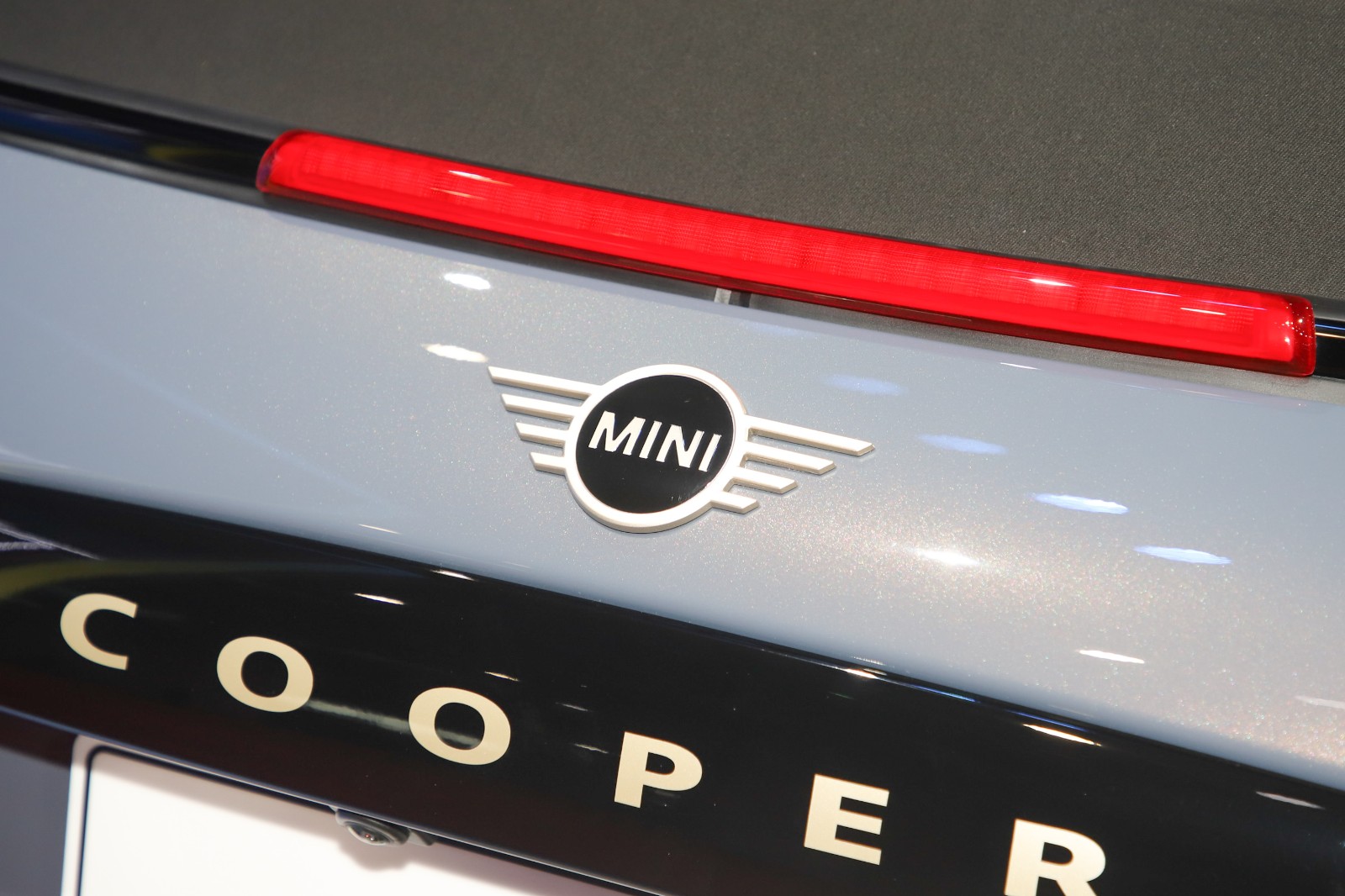 ท้ายรถ Mini Convertible