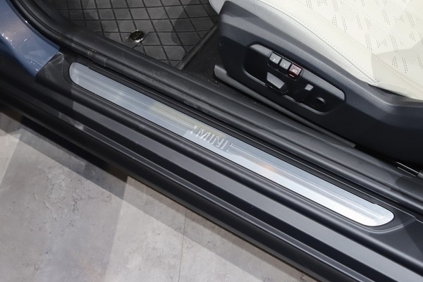 Mini Convertible ภายใน
