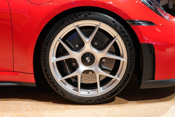 Porsche 911 ภายนอก