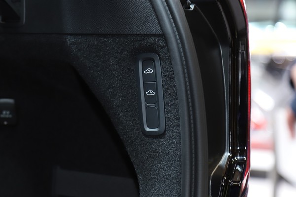 Volvo XC 90 พื้นที่