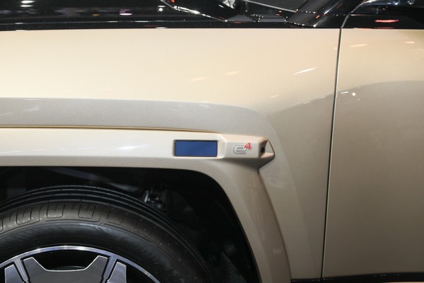BYD YangWang U8 ภายนอก