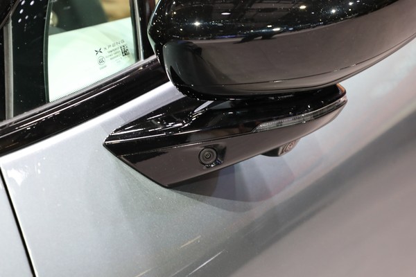 XPENG P7 ภายนอก