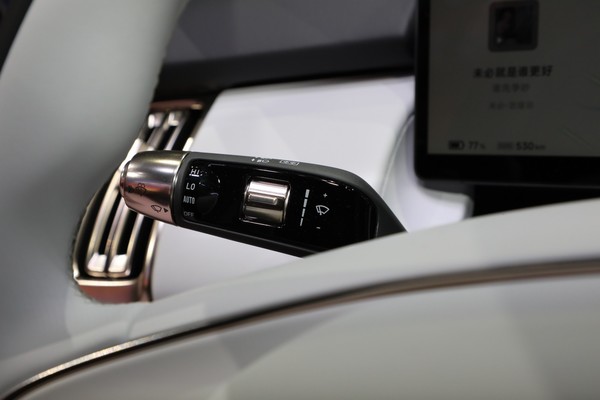 XPENG P7 ภายใน
