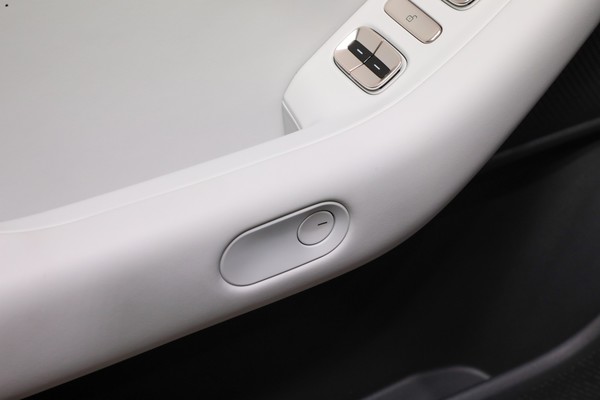 XPENG P7 ภายใน