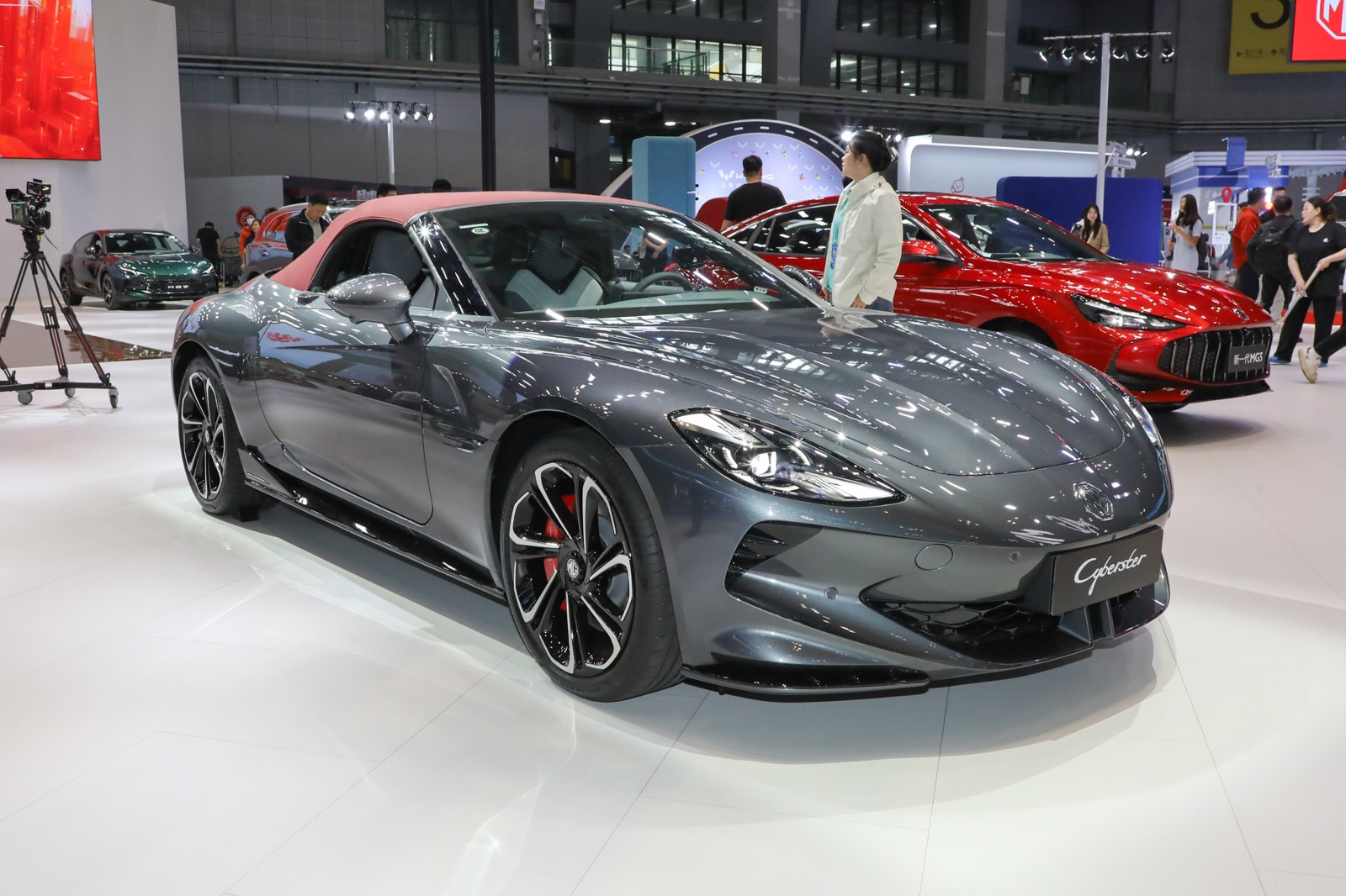 รูป 2025 MG Cyberster Auto ShangHai Show