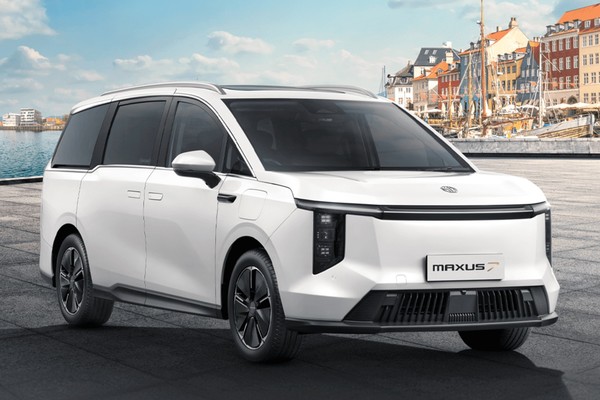 รูป MG Maxus 7
