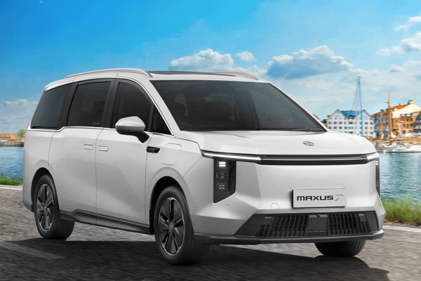 รูป MG Maxus 7