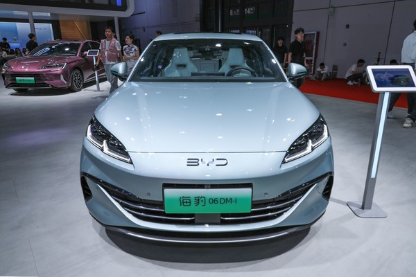 BYD SEALEOPARD 06 ภายนอก