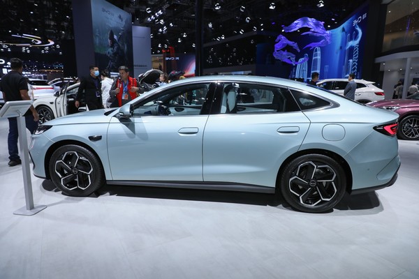 BYD SEALEOPARD 06 ภายนอก