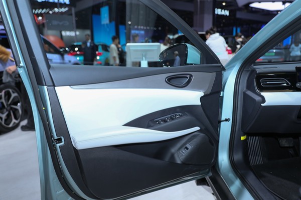 BYD SEALEOPARD 06 ภายใน