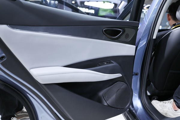 BYD SEALEOPARD 06 ภายใน