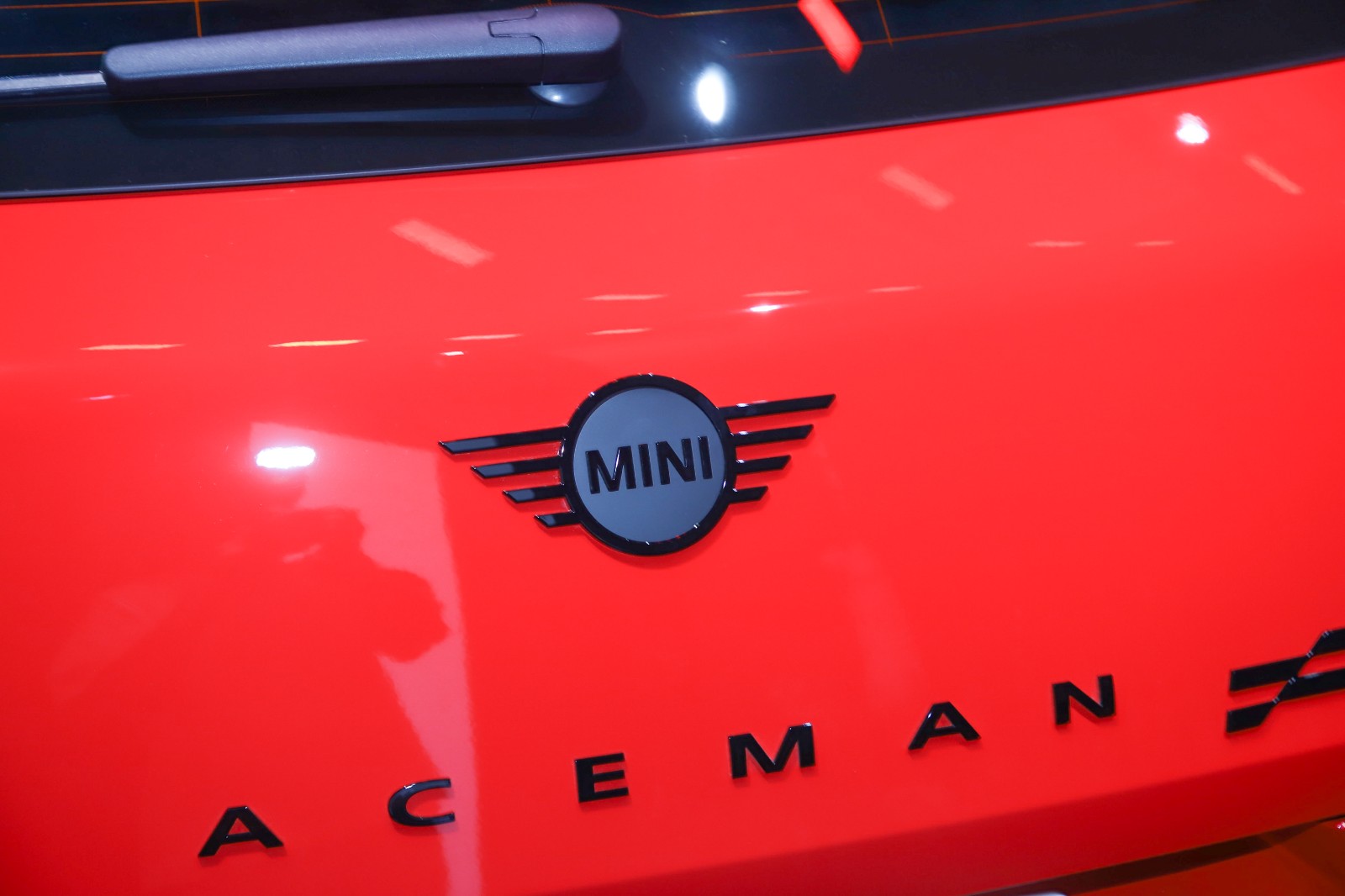 ท้ายรถ Mini Aceman