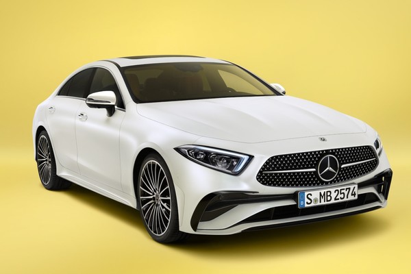 Mercedes-Benz CLS-Class Coupe อย่างเป็นทางการ