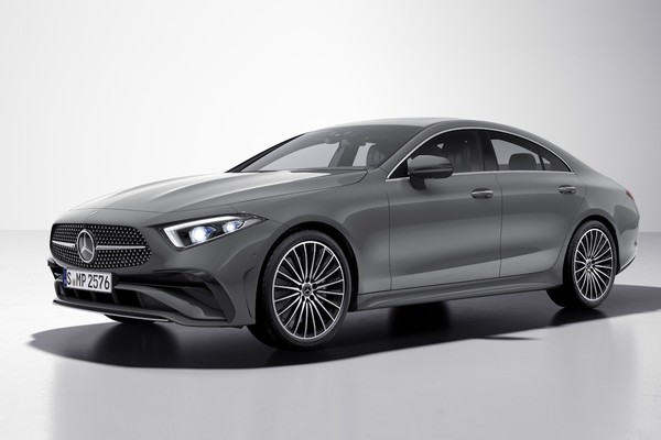 Mercedes-Benz CLS-Class Coupe อย่างเป็นทางการ