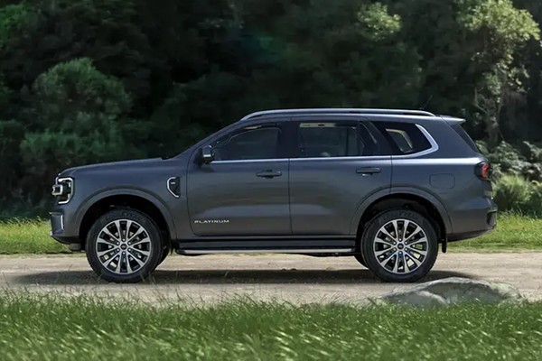 รูป Ford Everest 2024
