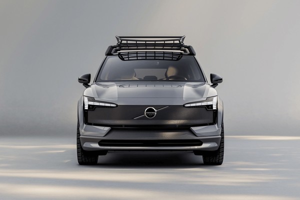 Volvo EX30 อย่างเป็นทางการ