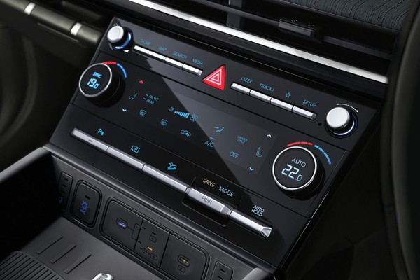 Hyundai Santa Fe อย่างเป็นทางการ
