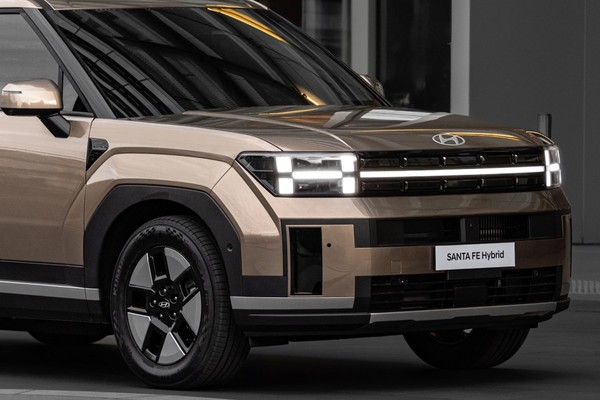 Hyundai Santa Fe อย่างเป็นทางการ