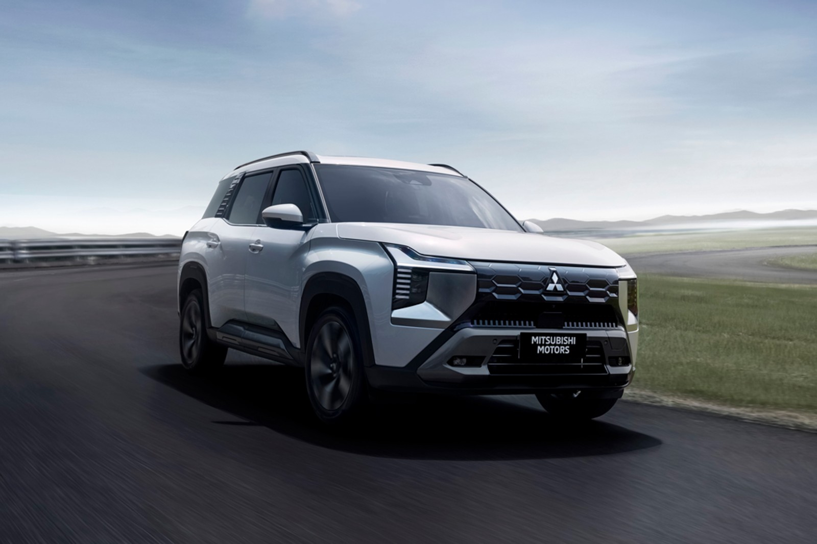 รูป Mitsubishi Destinator 2025