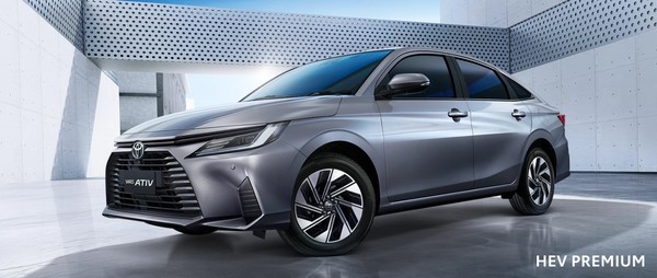 Toyota Yaris Ativ อย่างเป็นทางการ