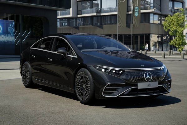 Mercedes-Benz EQS อย่างเป็นทางการ