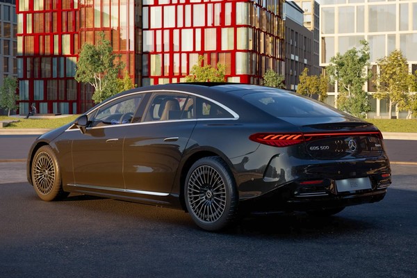 Mercedes-Benz EQS อย่างเป็นทางการ