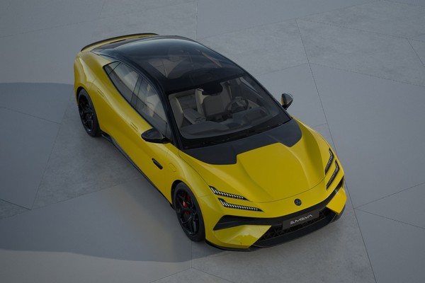 Lotus EMEYA อย่างเป็นทางการ