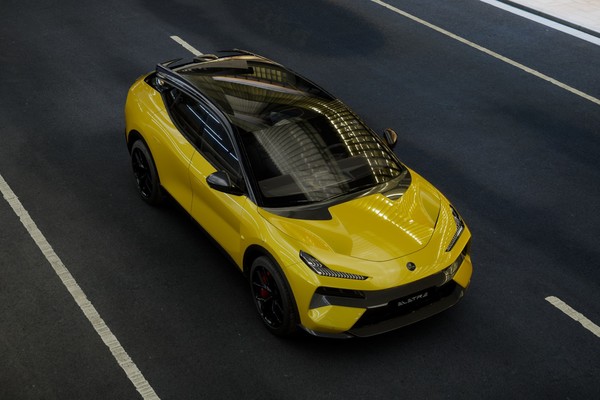 Lotus ELETRE อย่างเป็นทางการ