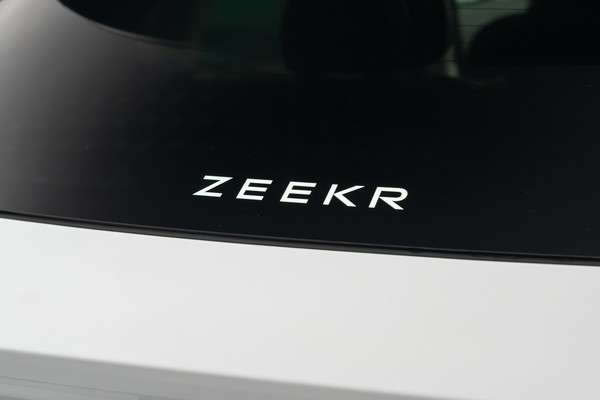 ZEEKR 7X ภายนอก