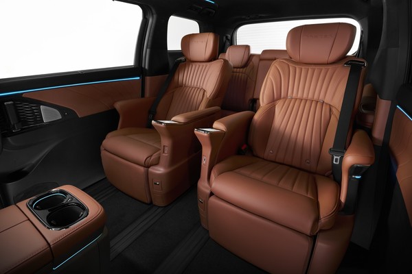 GAC M8 PHEV อย่างเป็นทางการ