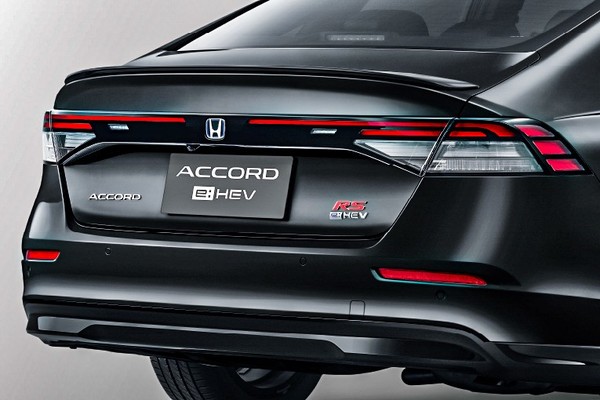 Honda Accord อย่างเป็นทางการ