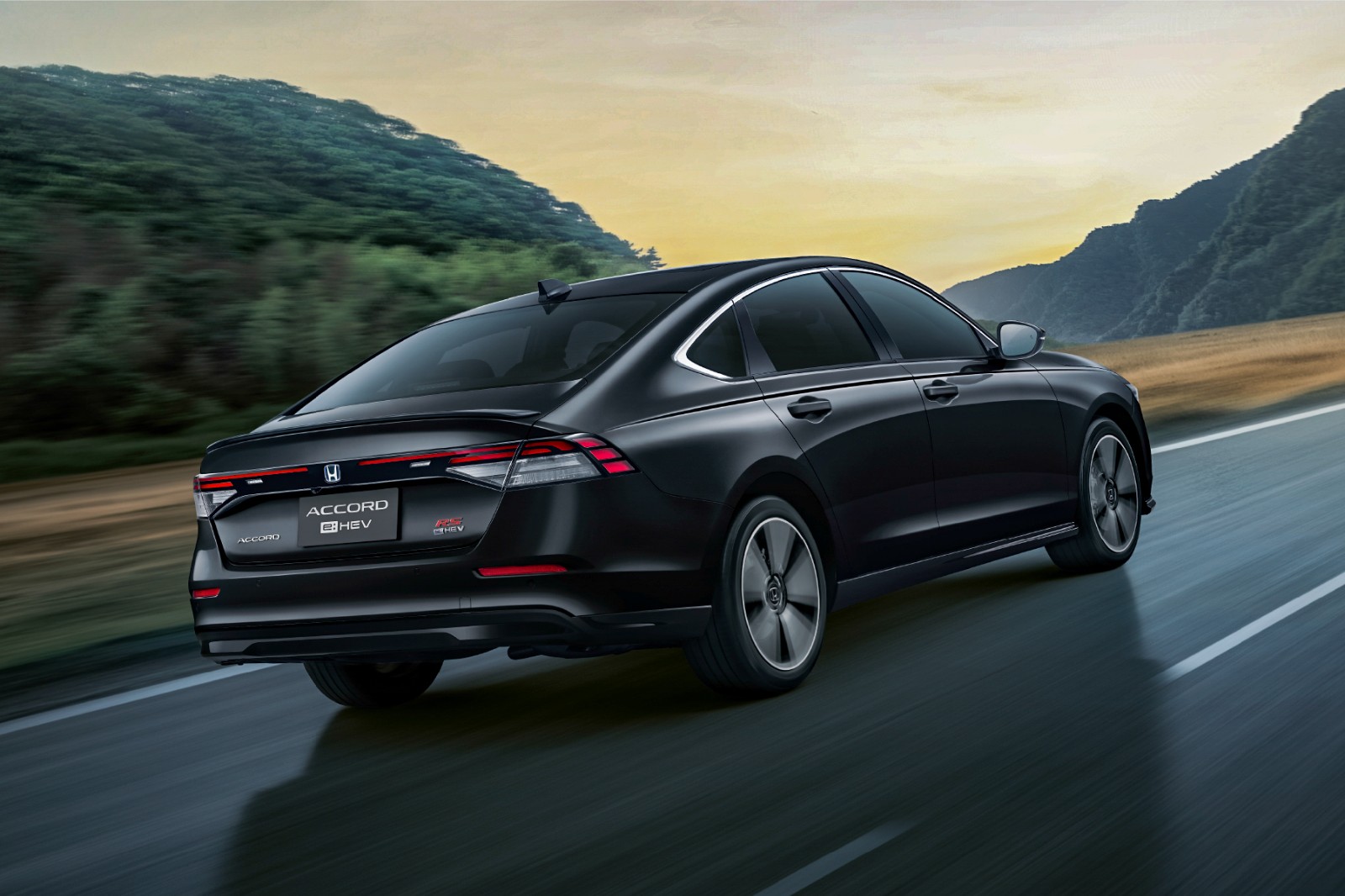 รูป Honda Accord 2.0L e:HEV RS 2025