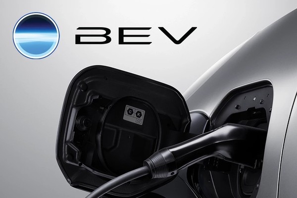 Toyota bZ4X อย่างเป็นทางการ