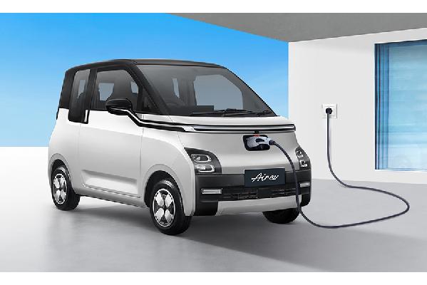 Wuling Mini EV ภายนอก