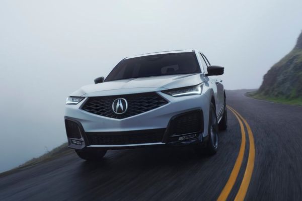 Acura MDX อย่างเป็นทางการ
