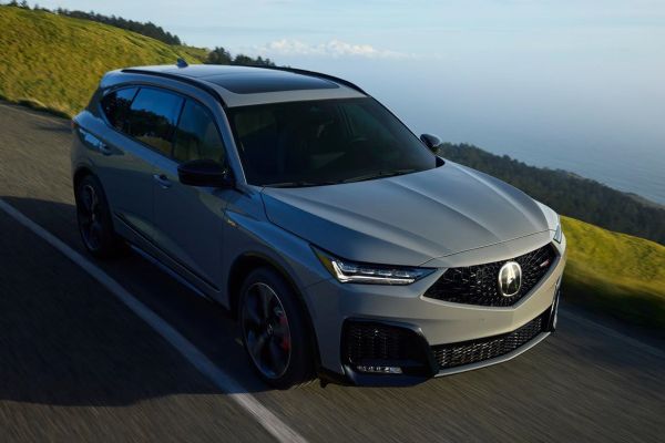 Acura MDX อย่างเป็นทางการ