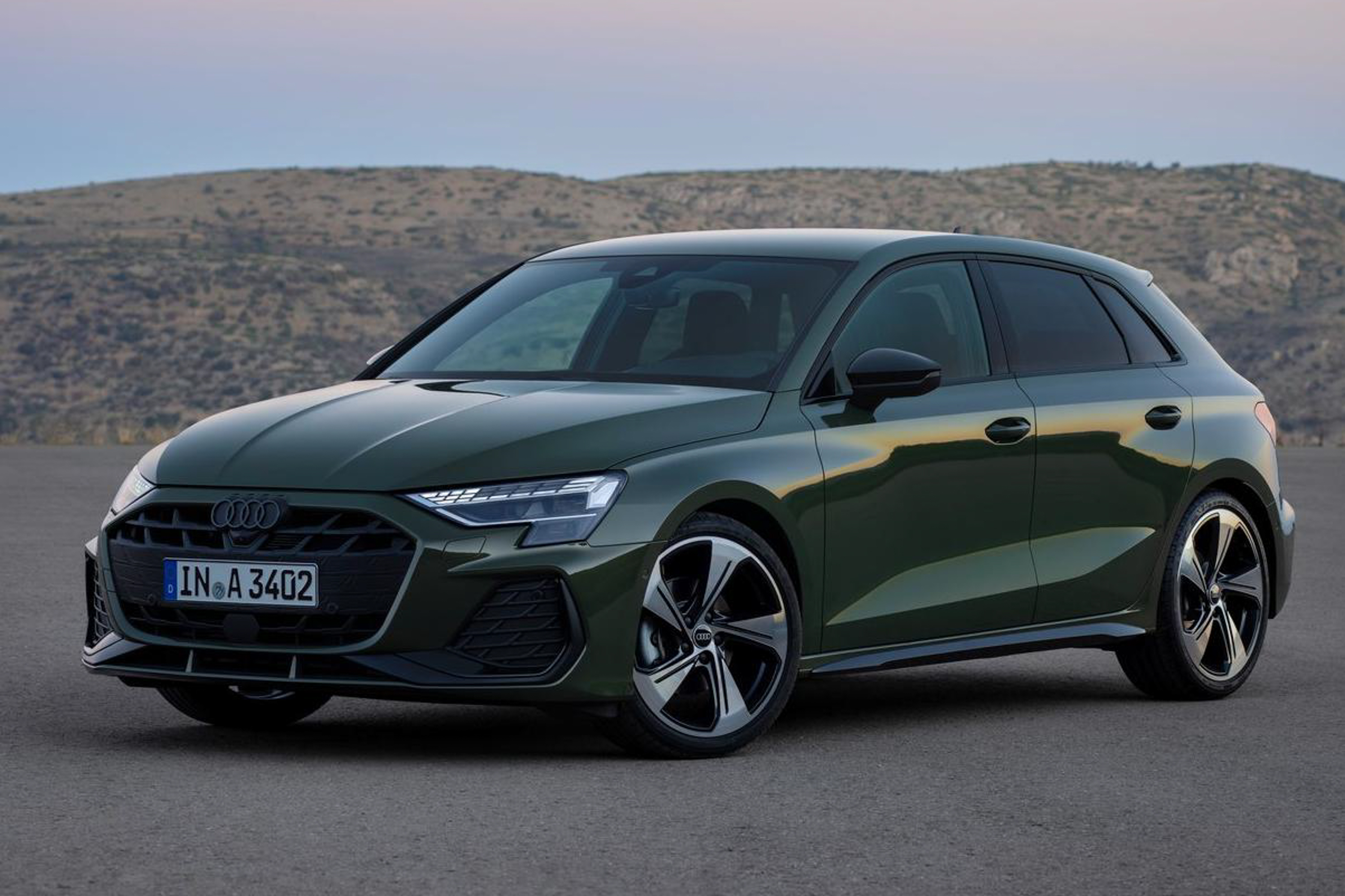 รูป 2025 Audi A3 Sportback public