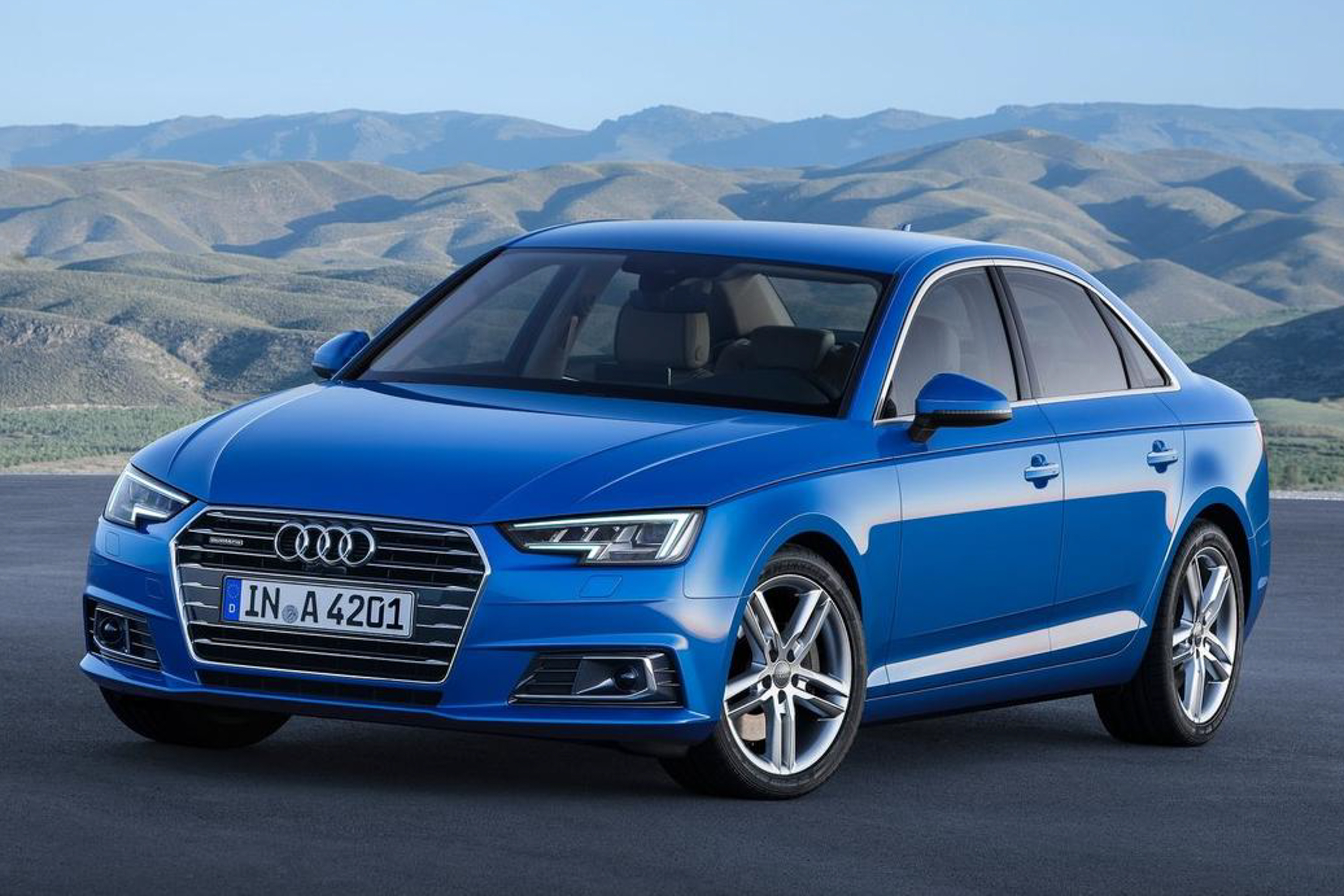 รูป 2016 Audi A4 public