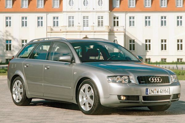 Audi A4 Avant อย่างเป็นทางการ