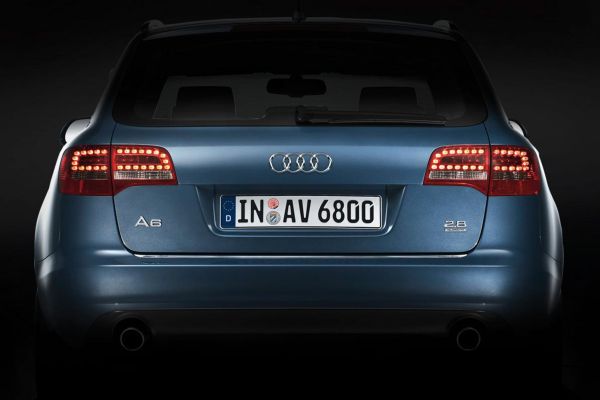 รูป Audi A6 Avant 2009