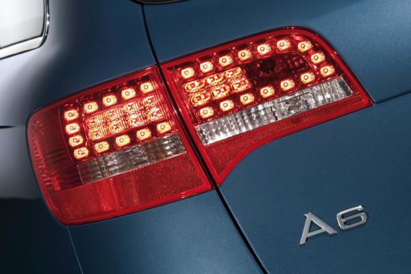 รูป Audi A6 Avant 2009