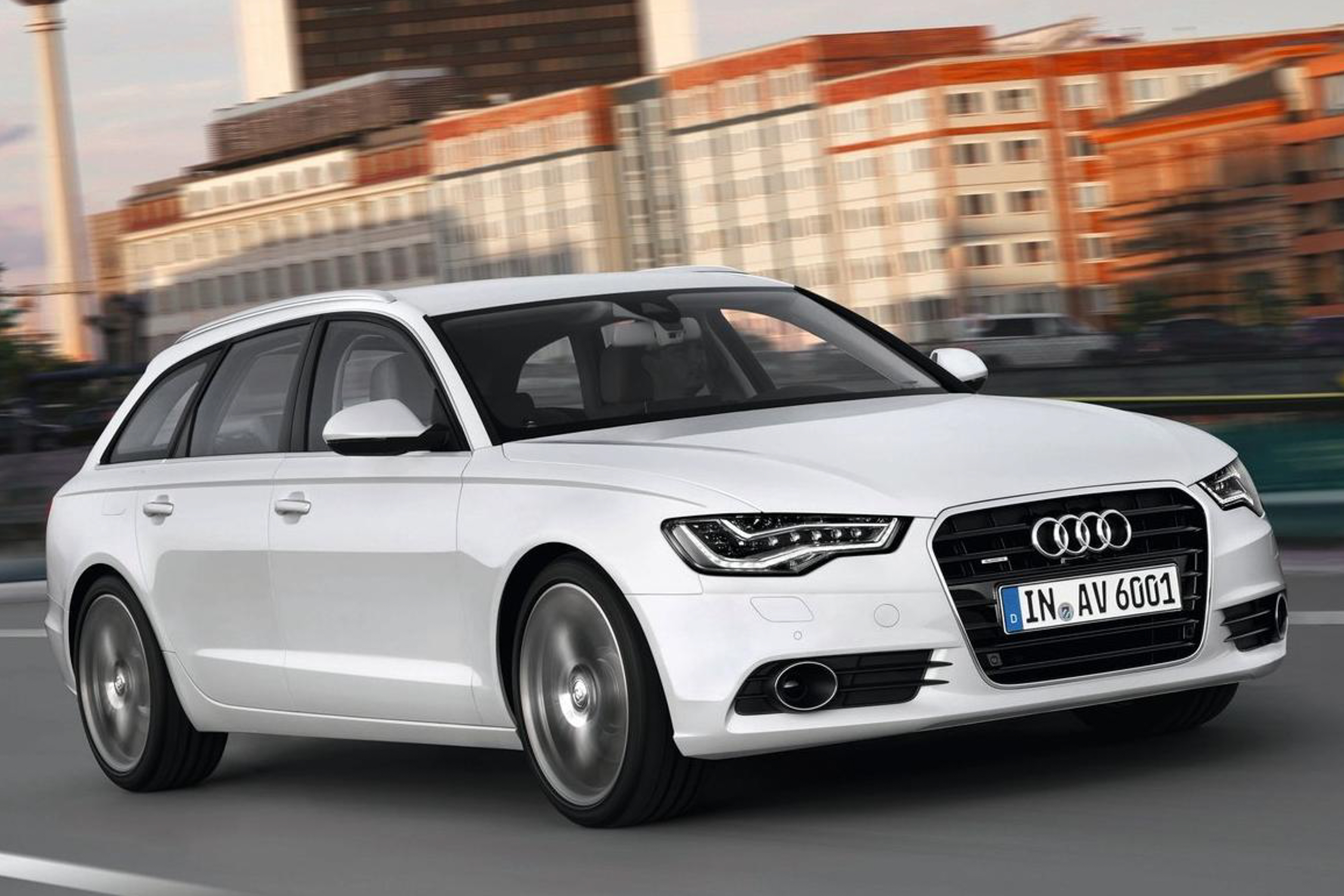 รูป 2012 Audi A6 Avant public