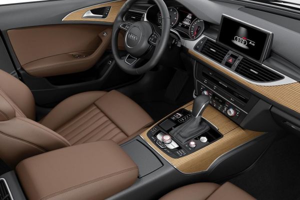 รูป Audi A6 Avant 2015