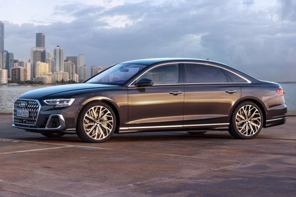 รูป Audi A8 L 2022