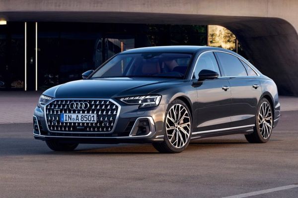 รูป Audi A8 L 2022